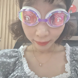 수경 샀는데 반품 해야겠다