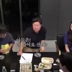 해병대 간 아들한테 전화 받은 황정민.mp4