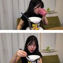 안 맵다는 튀김우동 컵라면 먹어보는 일본 여성.jpg