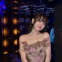 와.. 나이를 안먹는 박보영 최신 근황