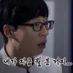 또문철] 오토바이 끌고가는 승합차.mp4