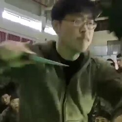 특수부대 교관의 나이프 파이팅 시범