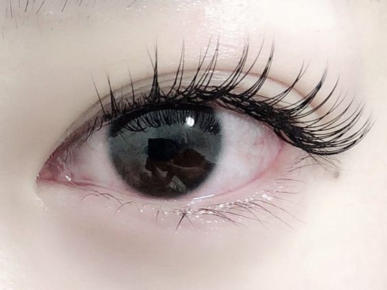눈 화장 여자 예쁜 눈화장 속눈썹