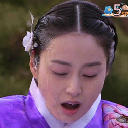 김태희 드라마 사극 물뿌리는 물맞는 장면 물튀기는 얼굴에 예쁜