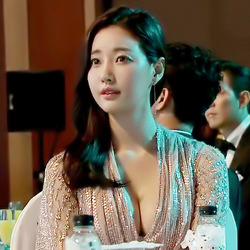 김사랑 레전드 움짤 역대급 예쁜 여자 연예인 배우 김러브